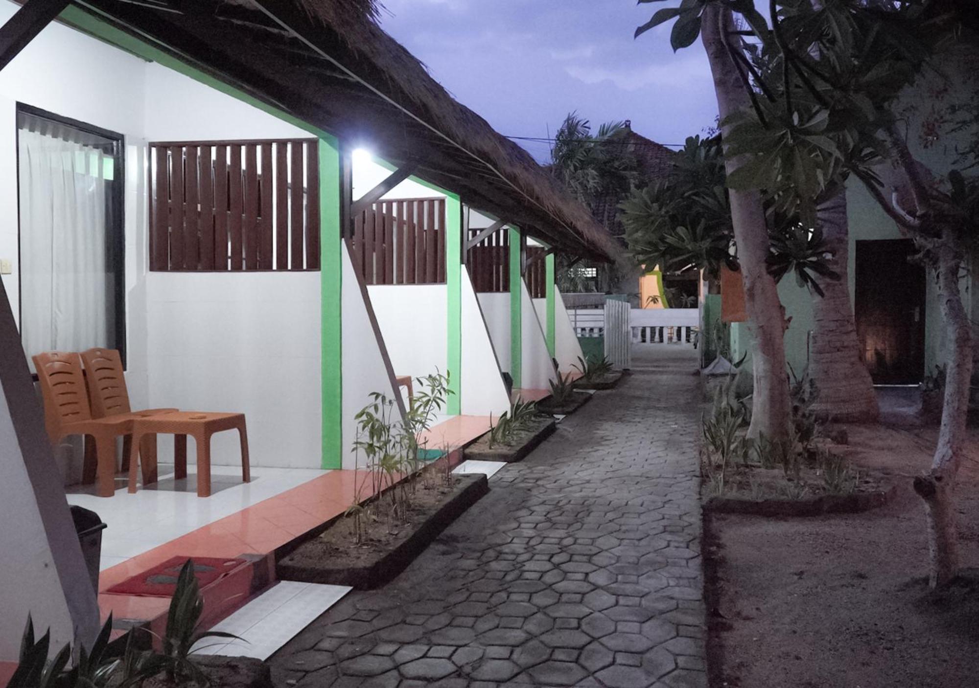 Отель Energy Melati Gili Гили Траванган Экстерьер фото